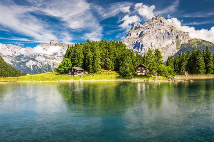 LAKE LUCERNE & SWISS KNIFE VALLEY TOUR