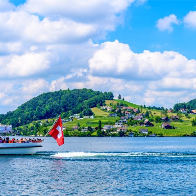 LAKE LUCERNE & SWISS KNIFE VALLEY TOUR